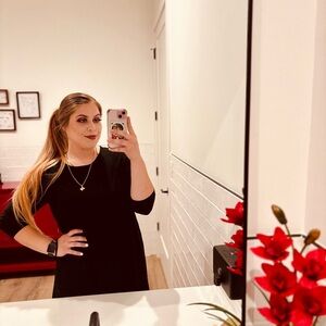 Meet your Posher, Hailey
